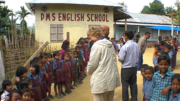 Kids Welcoming Us